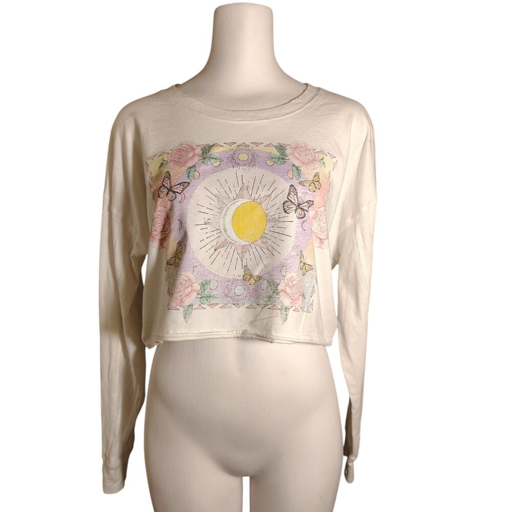AEROPOSTALE Boyfriend Tee Cropped Sun Moon Butterfly Women's Medium Y2K 00018